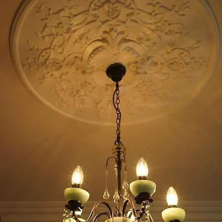 Elm Tree Bed and Breakfast Κέσγουικ