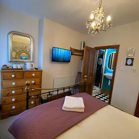 Frühstückspension Elm Tree 4*