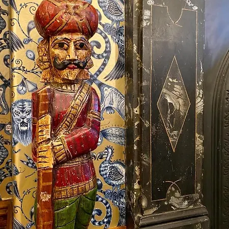 Frühstückspension Elm Tree