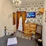 Elm Tree Bed and Breakfast Κέσγουικ